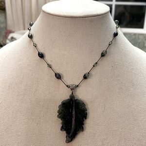 Dabby reid olive faux stone Leif olive green crystal hematite color chain